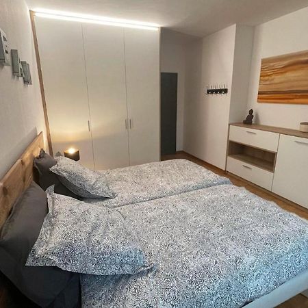 Du 5 Au 7 - Le 5 Apartamento Obernai Exterior foto